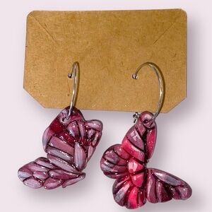 Pink/Purple Polymer Mismatched Butterfly Hoop Earrings.